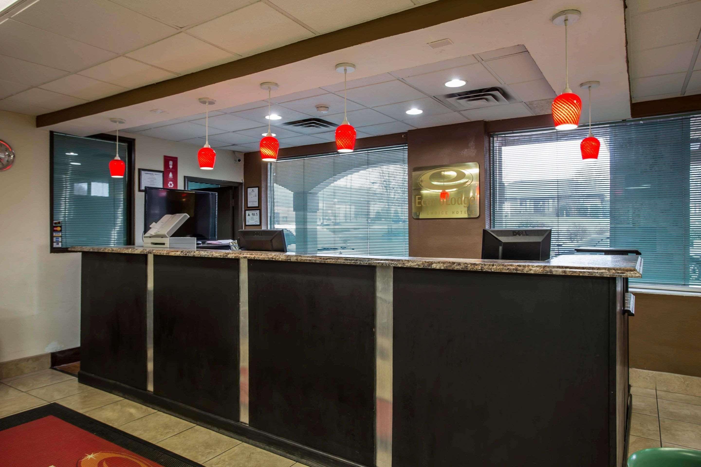 Econo Lodge Salisbury Bagian luar foto